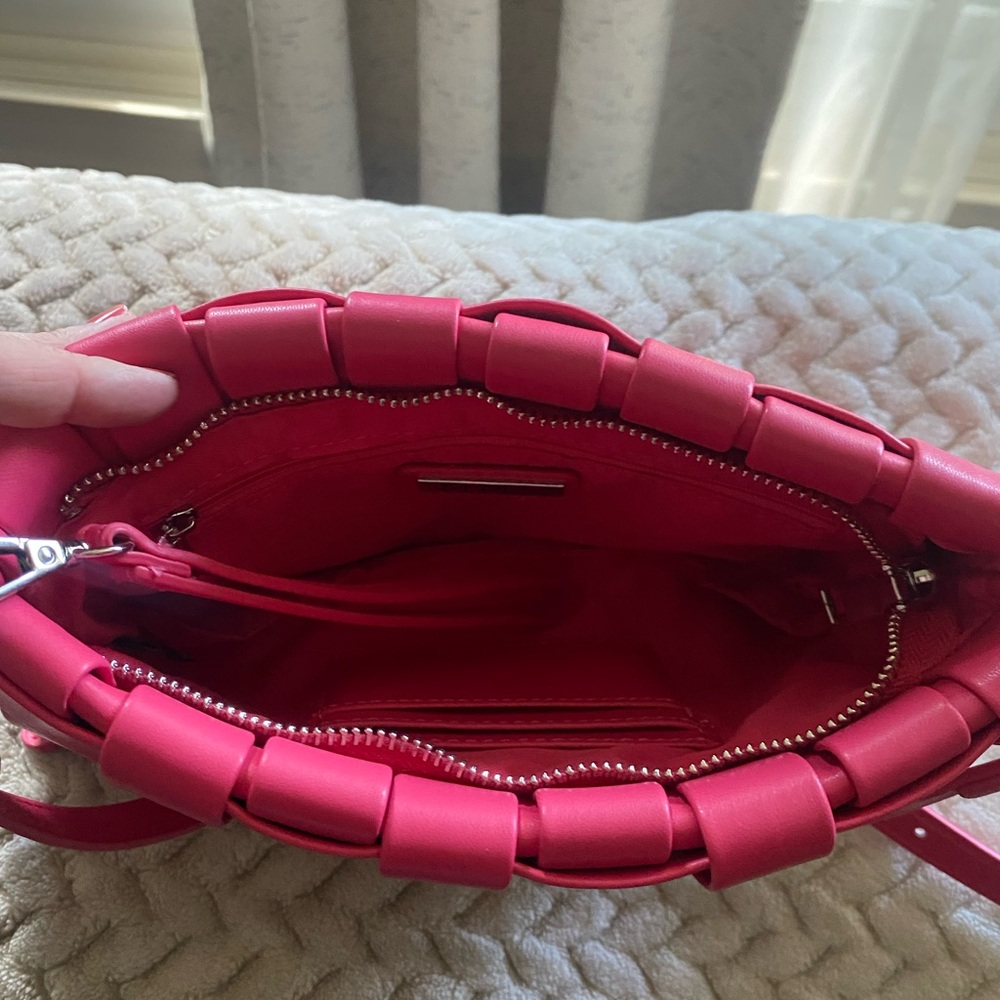 MMS woven neoprene crossbody bag - Picture 2 of 2